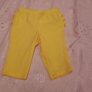 Ruffle back leggings